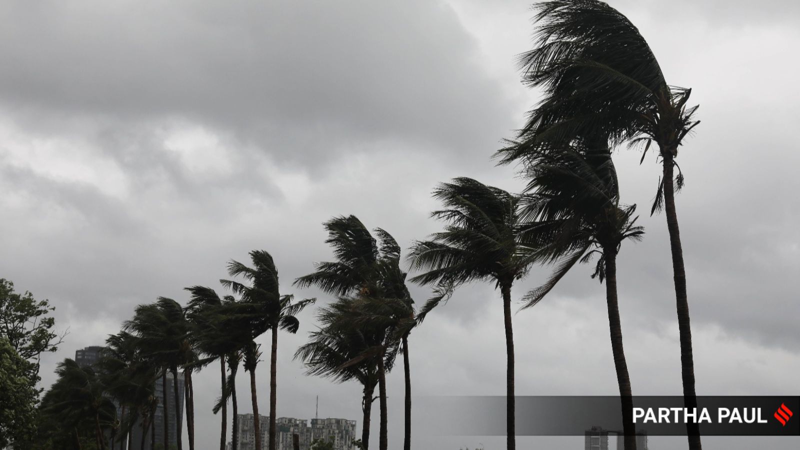 Cyclone Remal Hits West Bengal, Causing Destruction and Casualties