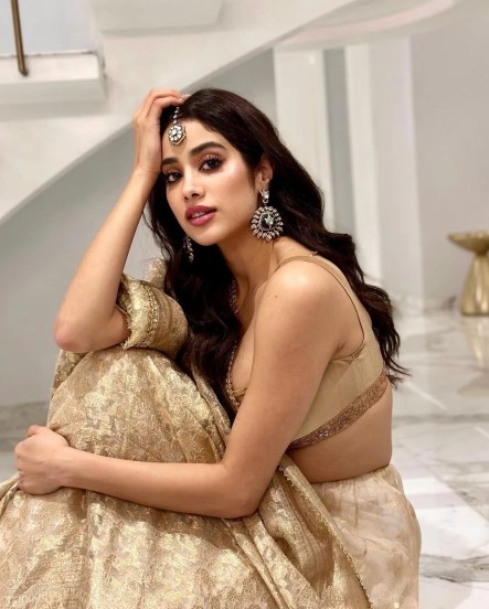 janhvi kapoor