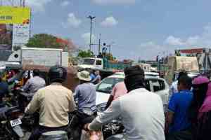 Traffic Jams, Traffic Jams in Kalyan City, Kalyan City, Traffic Jams Cause Daily Struggles for Commuters in kalyan, kalyan news, traffic jam news, marathi news,