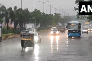 Mumbai Weather Today Heavy Rain Gusty Storm