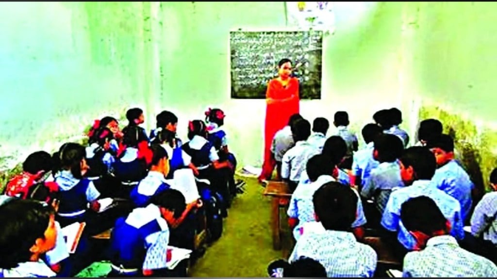 Loksatta editorial Maharashtra state board schools will have to read chapters in the study of Manache Shlok and Geetapathan