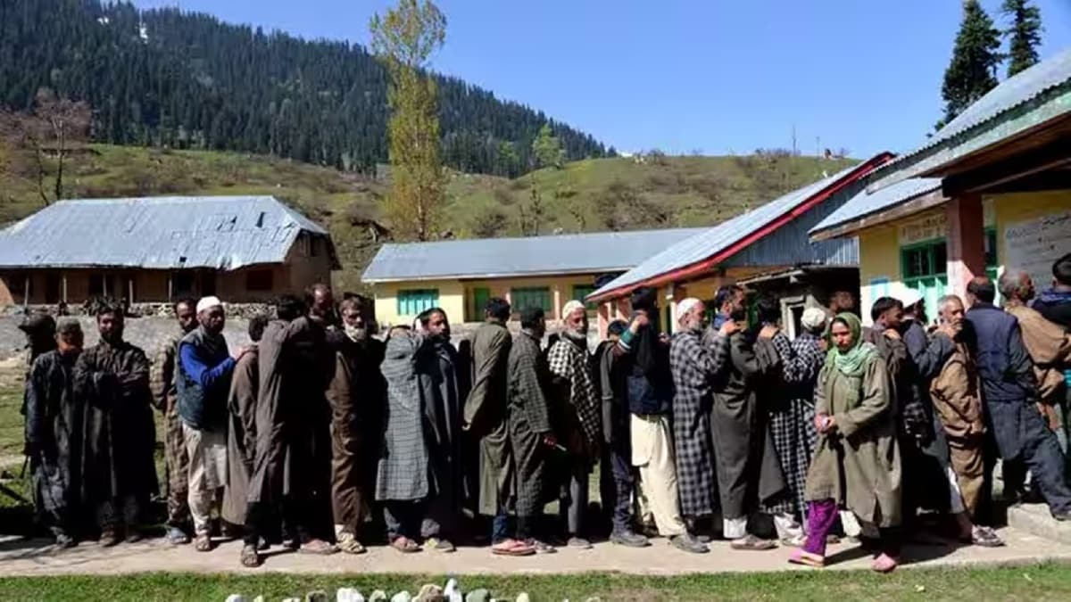 jammu and kashmir recorded highest voter turnout in lok sabha elections 2024