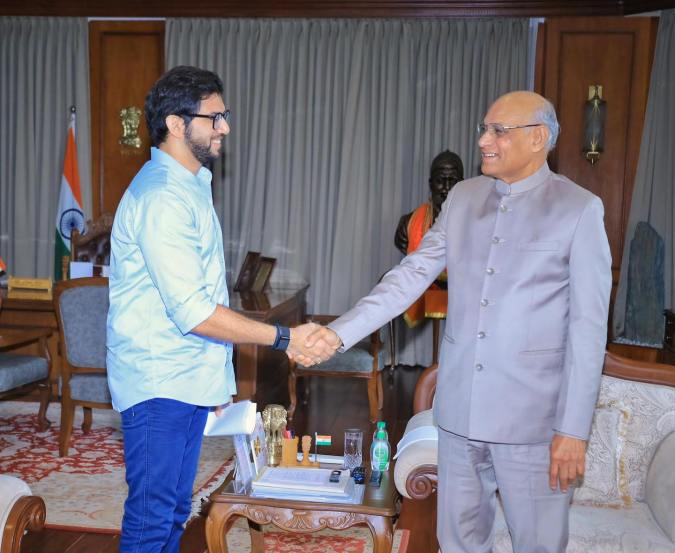 aditya thackeray met governor ramesh bais