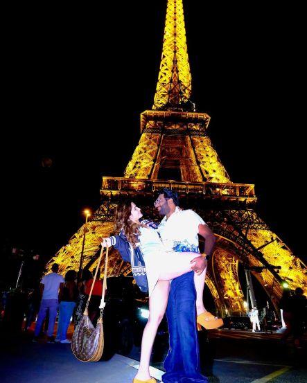 Arti singh Paris honeymoon photos