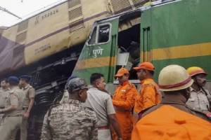 Kanchenjunga Express- Goods Train Accident West Bengal Updates in Marathi