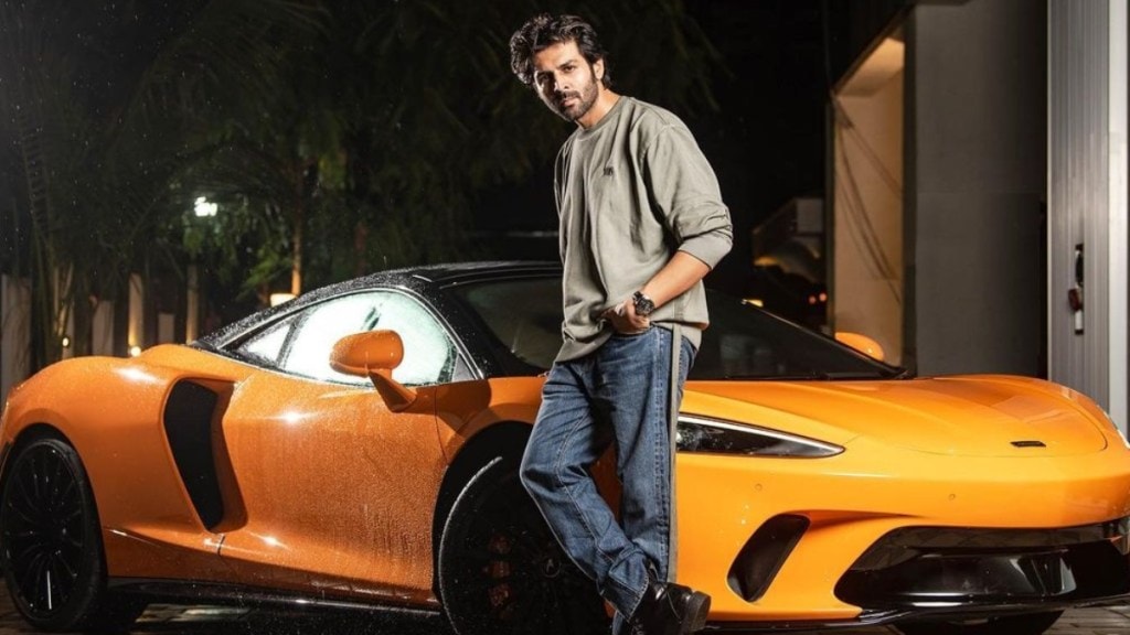 Kartik Aaryan McLaren GT rats chewed mat