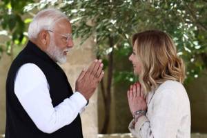 Italian PM Giorgia Meloni welcomes PM Modi with 'namaste'