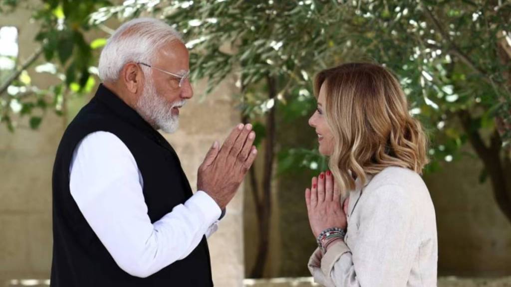 Italian PM Giorgia Meloni welcomes PM Modi with 'namaste'