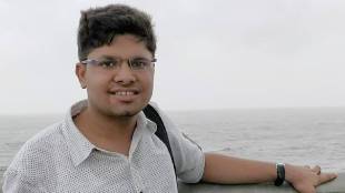 student named Kalpit Veerwal All India No 1 rank JEE Toper left IIT Bombay and start his own startup read success story