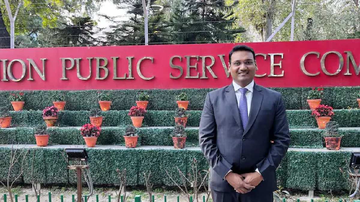 UPSC Success Story : IIT टॉपर पण UPSC परीक्षेत चार वेळा आले अपयश, आता ...