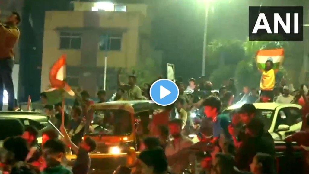 indian road in delhi nagpur mumbai jk fans celebration