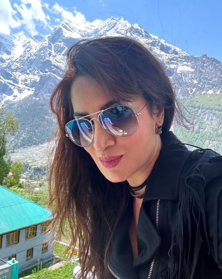 Smita Gondkar Manali Trip