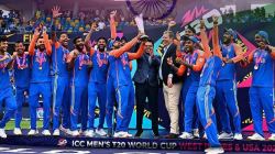 जगज्जेत्या टीम इंडियावर पैशांचा पाऊस, ICC पाठोपाठ BCCI कडून ‘इतक्या’ कोटींचं बक्षीस