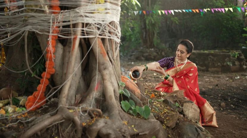 colors marathi actress celebrates vat purnima