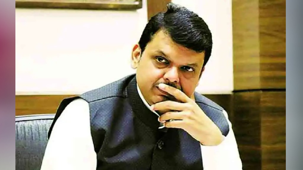 Discussion of Devendra Fadnavis with Sangh office bearers