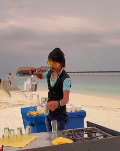 dolly-chai-wala-in-maldives