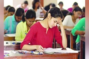 Students are worried due to delay in MPSC exams