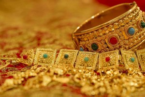 Solapur, Theft, jewellery shop,