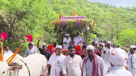 Adishakti Muktais Ashadhi Palkhi arrived in Buldhana city today