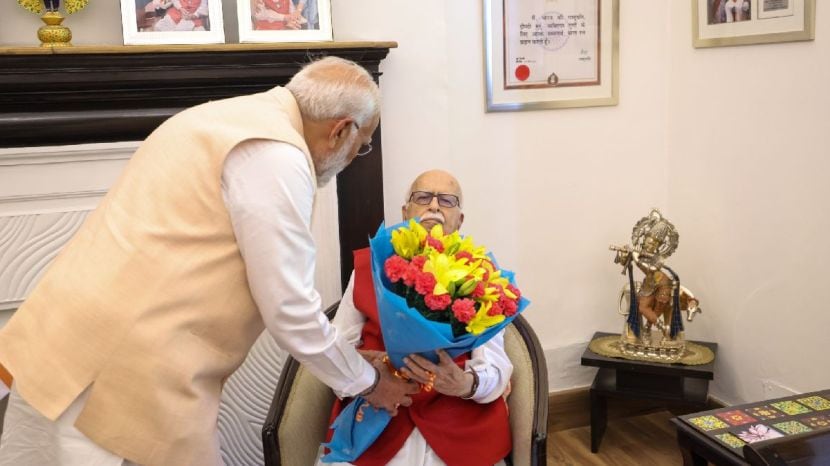 narendra modi with lk advani