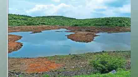 Water Crisis Looms in Uran, Punade Dam, Punade Dam Dries Up, Tanker Supply Likely in uran tehsil, uran tehsil, marathi news, uran news,