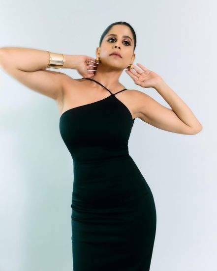 Sai Tamhankar shared photos in black bodycon dress on social media