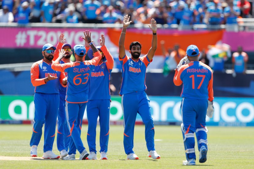 shubman-gill-avesh-khan-icc-t20-world-cup