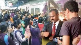 western railway recovered rs 38 crore as fine ticketless passengers