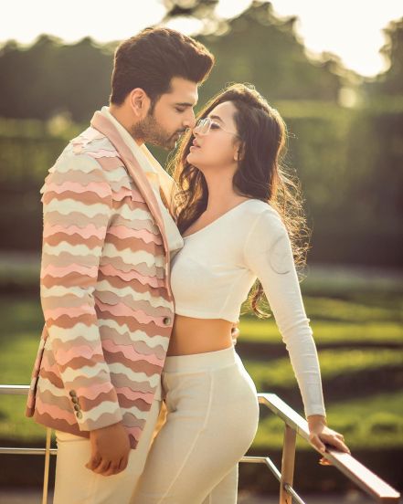 Tejasswi Prakash and Karan Kundrra breakup after 3 years of dating said reports