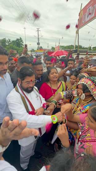 cm Eknath shinde in pandharpur wari