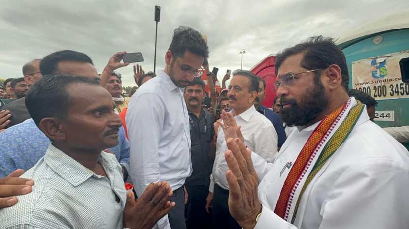 cm Eknath shinde in pandharpur wari