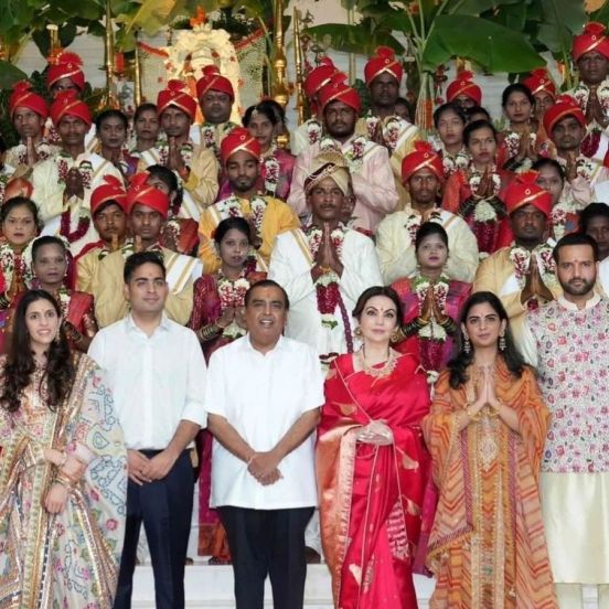 Mukesh Ambani and Nita Ambani organised mass wedding of the underprivileged being A newly married couple reaction