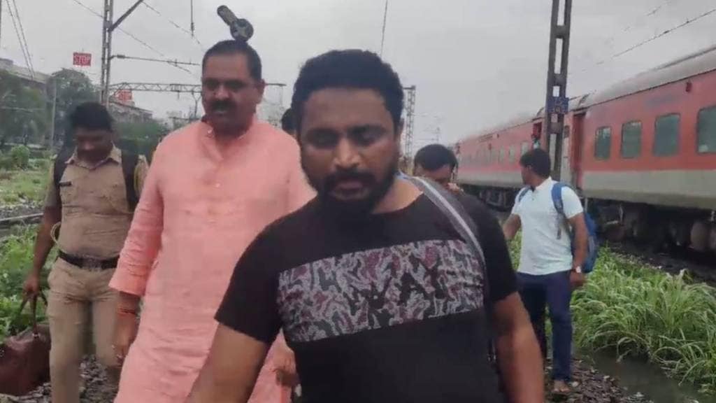 Amol Mitkari and Anil Patil Walk on Railway Track