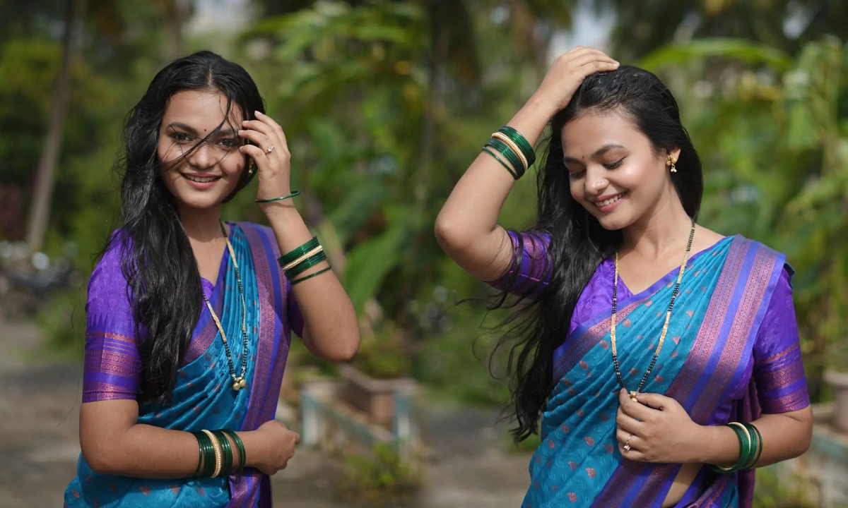 http://Dakshata%20Joil%20Saara%20Kahi%20Tichyasathi%20Photoshoot