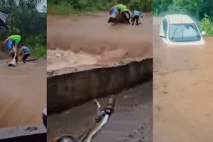 car was about to sink in the flood water