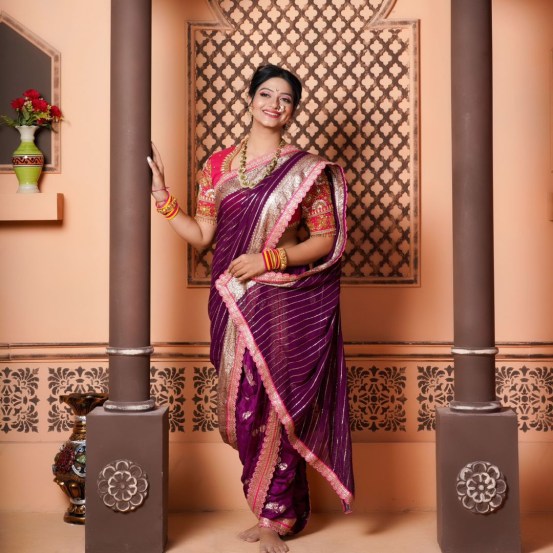 Kashmira Kulkarni Purple Nauvari Saree