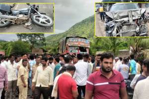 Gulanchwadi, truck, funeral crowd,