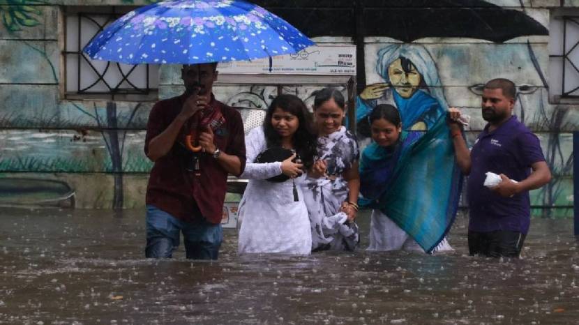 Incessant Rain in City, Suburbs and MMR areas since yesterday. IMD has forecast of likelihood of heavy rains in isolated areas in and around Mumbai.