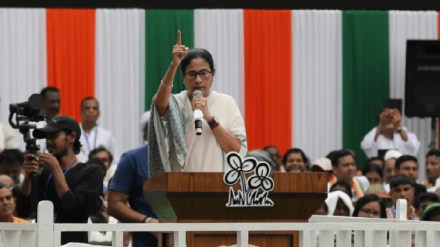 Mamata Banerjee slams governor