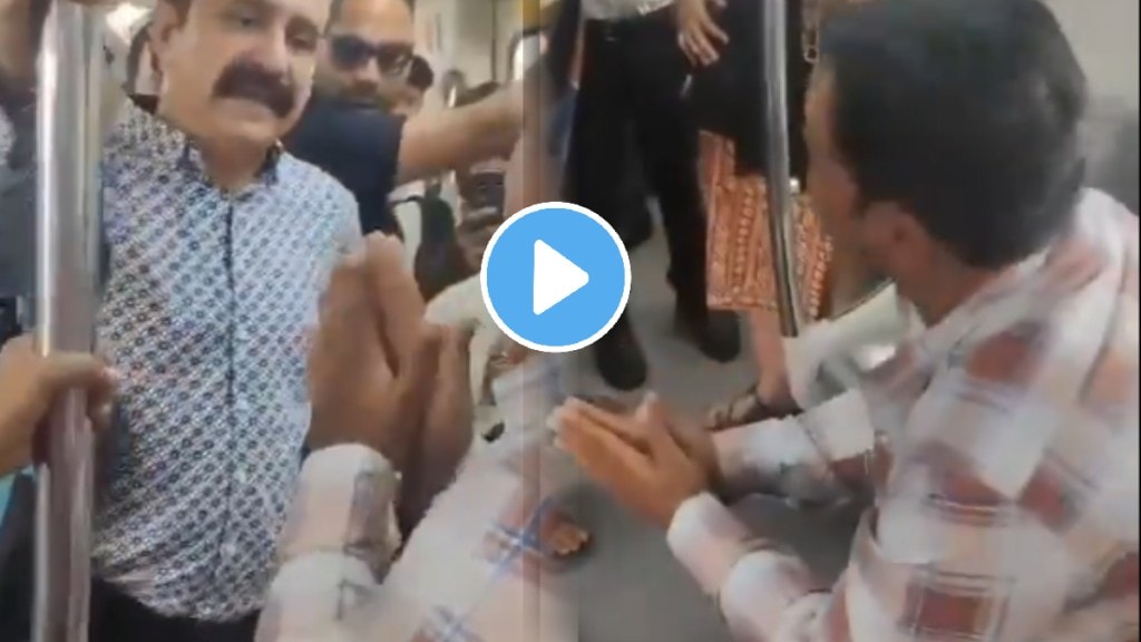 Viral VIDEO: Man Slaps & Kicks Thief Caught Stealing Purse Inside Delhi Metro