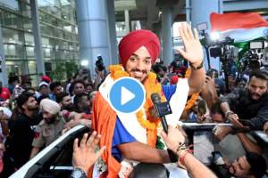 Arshdeep Singh's grand welcome in Mohali
