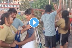Ram jhoola,Rsihikesh a women was beating a man, because he had a fight with her husband video viral