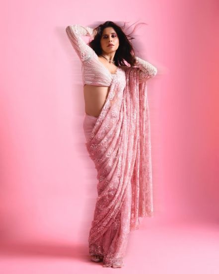 Sai Tamhankar Pink Designer Saree Look