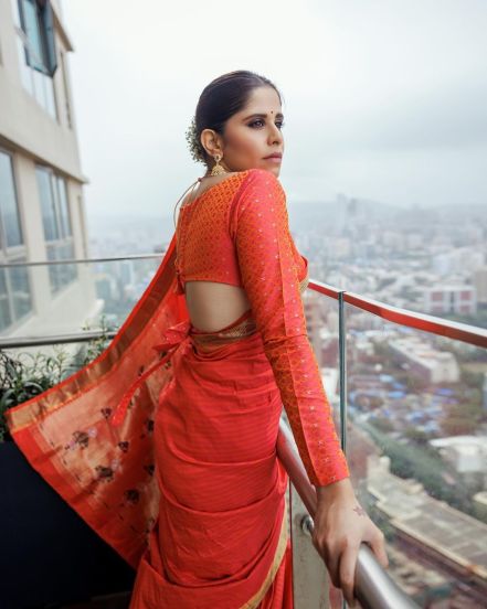 Sai Tamhankar Pink Designer Saree Look