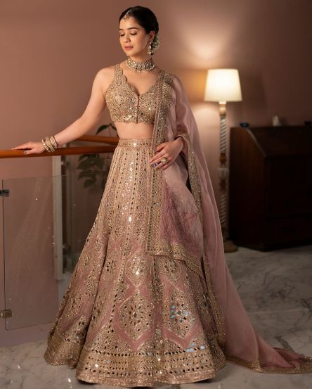 Sara Tendulkar Pastel Lehenga Look