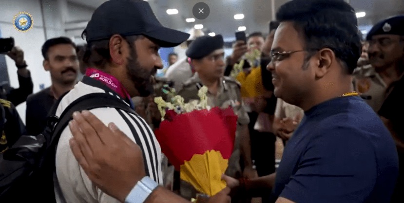 team india back in india photos