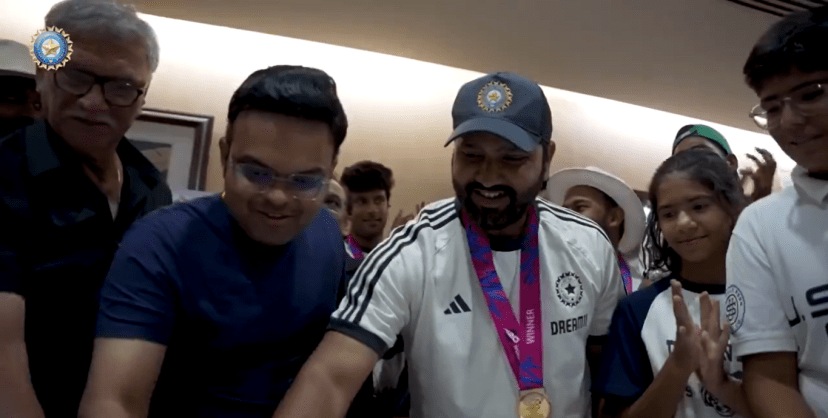 team india back in india photos