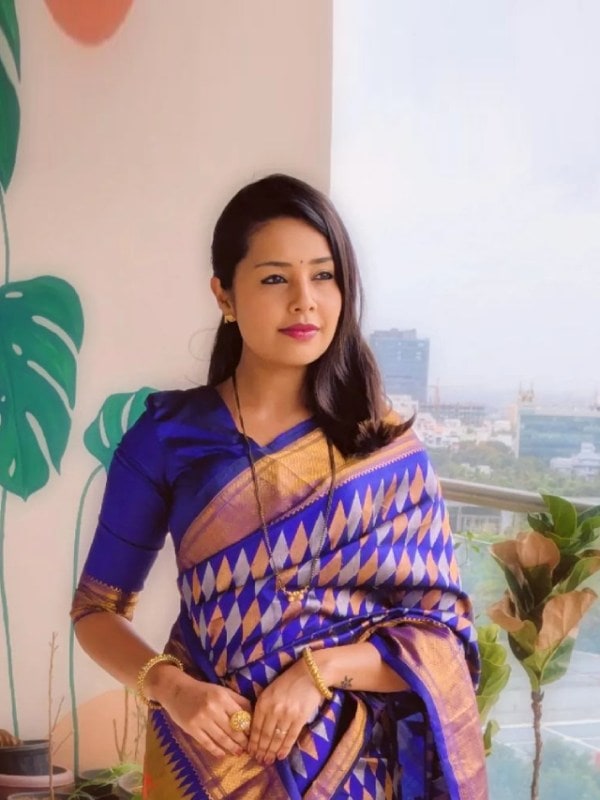 Shivani Rangole Kulkarni Blue Saree
