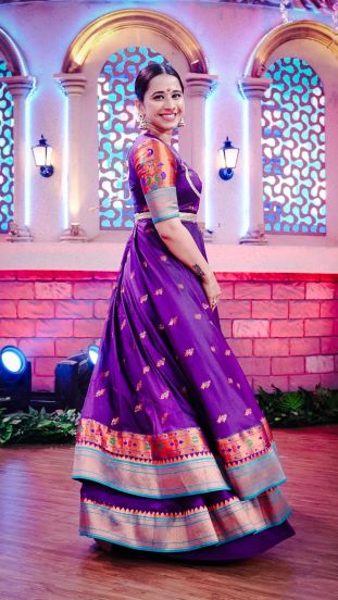 Shreya Bugde Sheth Purple Paithani Dress