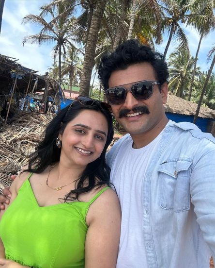 Sumeet Pusavale Wife Monika Goa Vacation